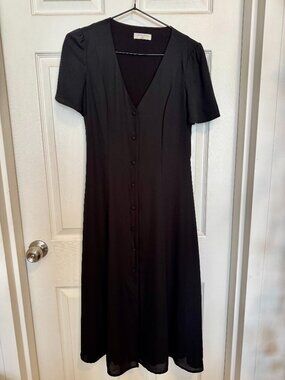 Aritzia Babaton Black LIKE NEW midi dress XXS